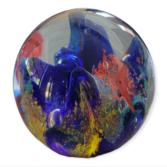 Murano Style Glass Art Aquarium Paperweight - Picture 3 of 6